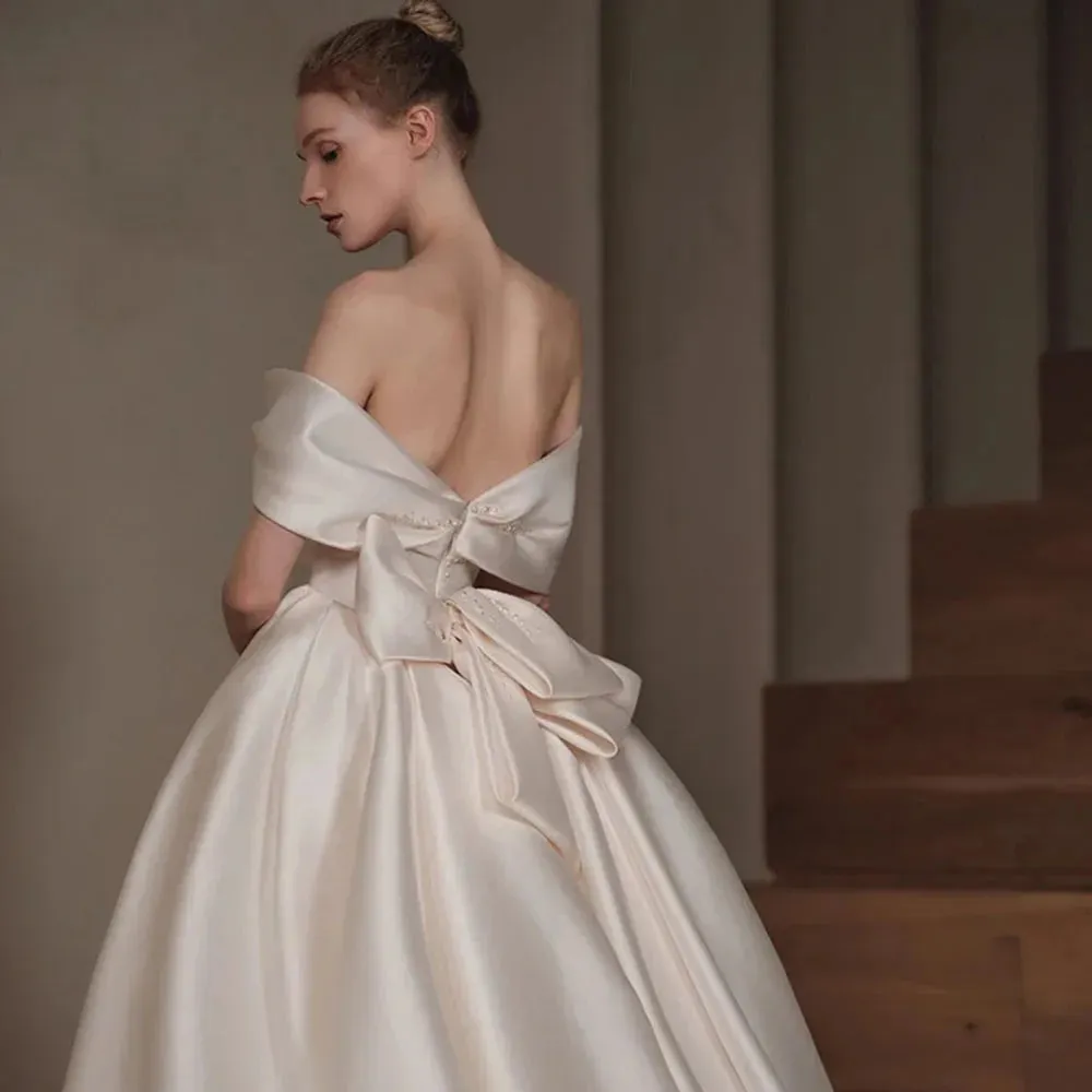 Off-Shoulder Sweetheart Neck Beaded Bow Satin 2-Piece Mermaid Wedding Dress with Detachable Train