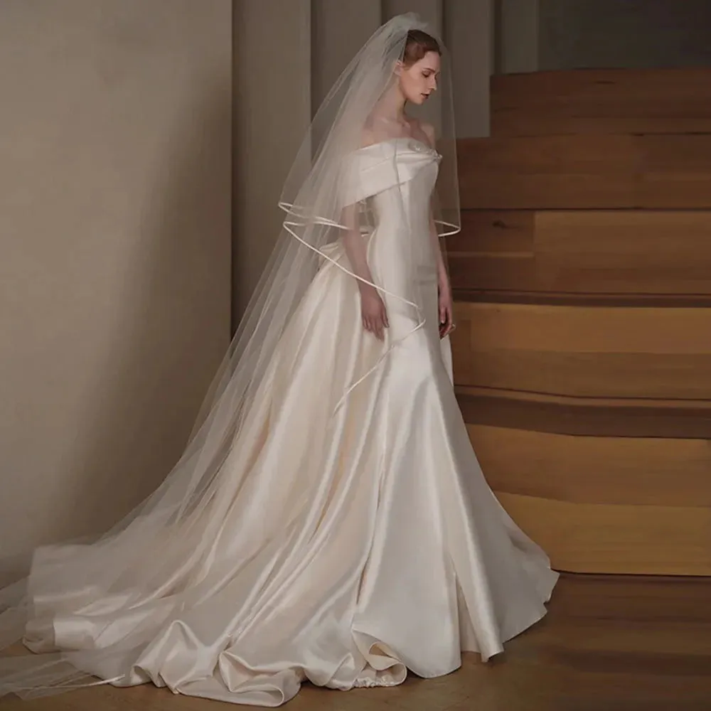 Off-Shoulder Sweetheart Neck Beaded Bow Satin 2-Piece Mermaid Wedding Dress with Detachable Train