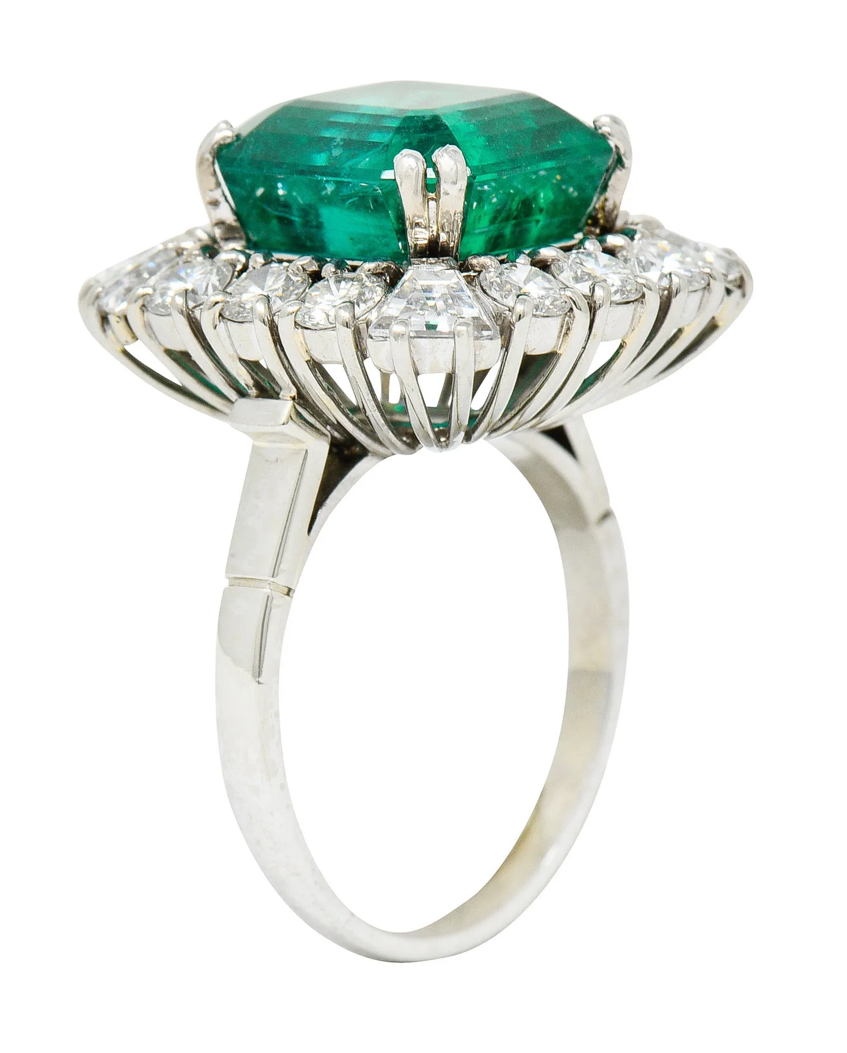 Outstanding 1950's Mid-Century Colombian Emerald Diamond 18 Karat White Gold Vintage Cluster Ring AGL
