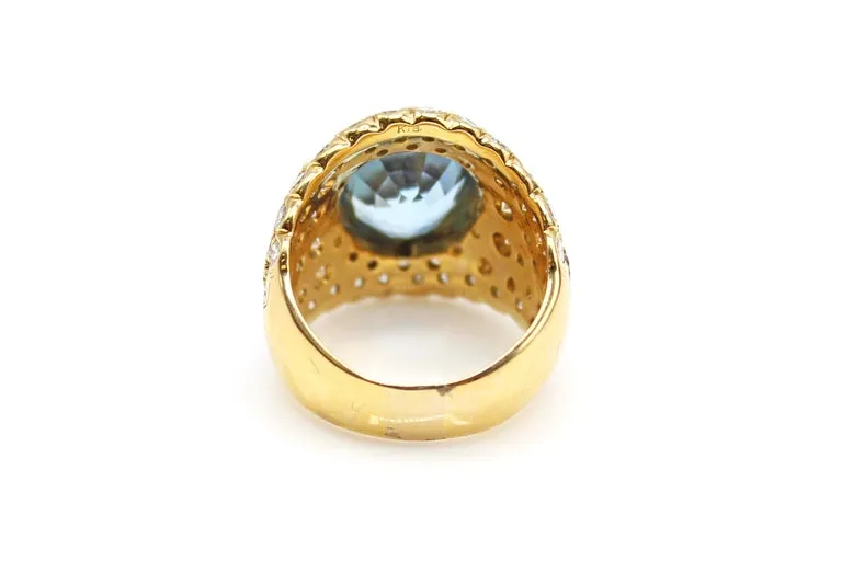 Oval Brilliant Aquamarine Diamond 18 Karat Yellow Gold 1980s Cocktail Ring
