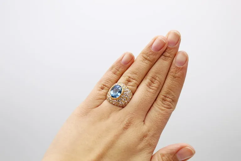 Oval Brilliant Aquamarine Diamond 18 Karat Yellow Gold 1980s Cocktail Ring