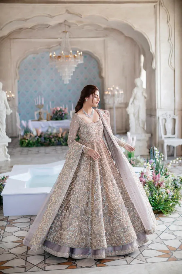 Pakistani Bridal Gown and Lehenga Dress for Wedding