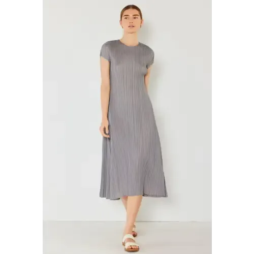 Pleated Sleeve Midi Dress