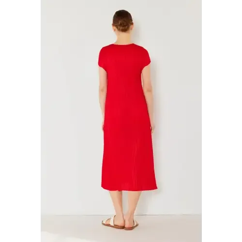 Pleated Sleeve Midi Dress