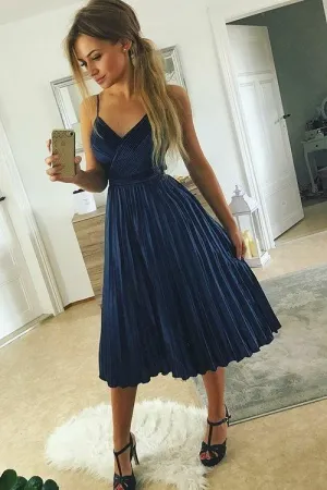 Pleated V-neckline Dark Blue Homecoming Party Dress Semi-formal Gown