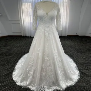 Plus Size A-line Tulle Lace Wedding Dresses & Gowns with 3/4 Sleeves