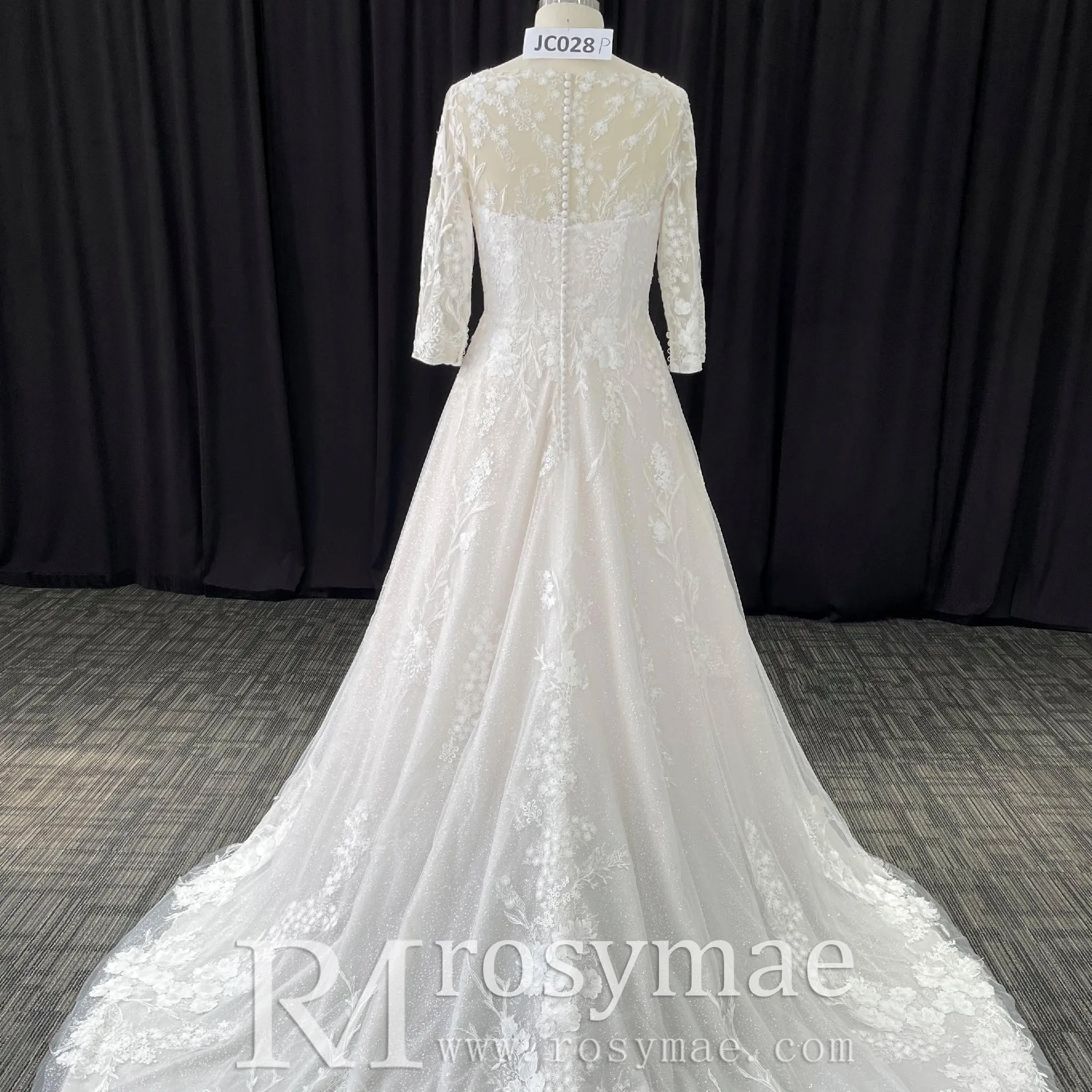 Plus Size A-line Tulle Lace Wedding Dresses & Gowns with 3/4 Sleeves