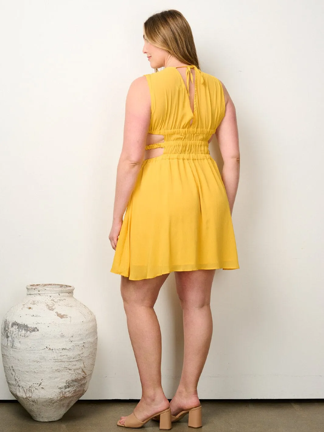 PLUS SIZE SLEEVELESS V-NECK CUT OUT MINI DRESS