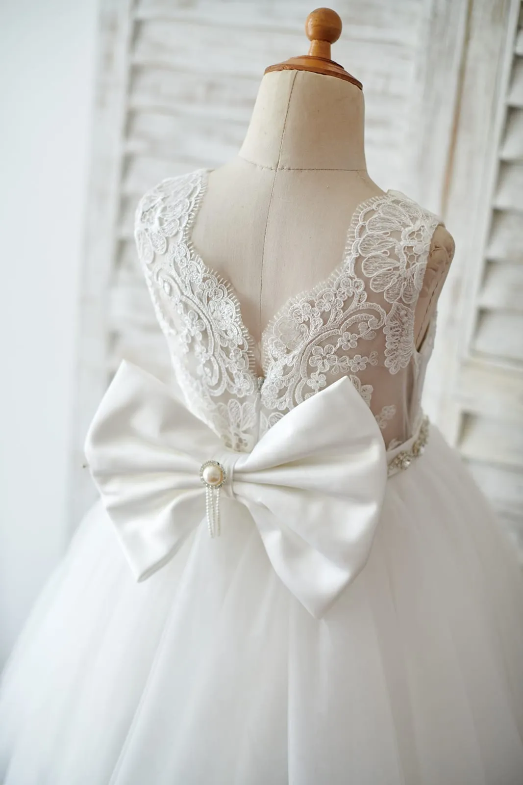 Princess V Back Ivory Lace Tulle Wedding Flower Girl Dress, Big Bow