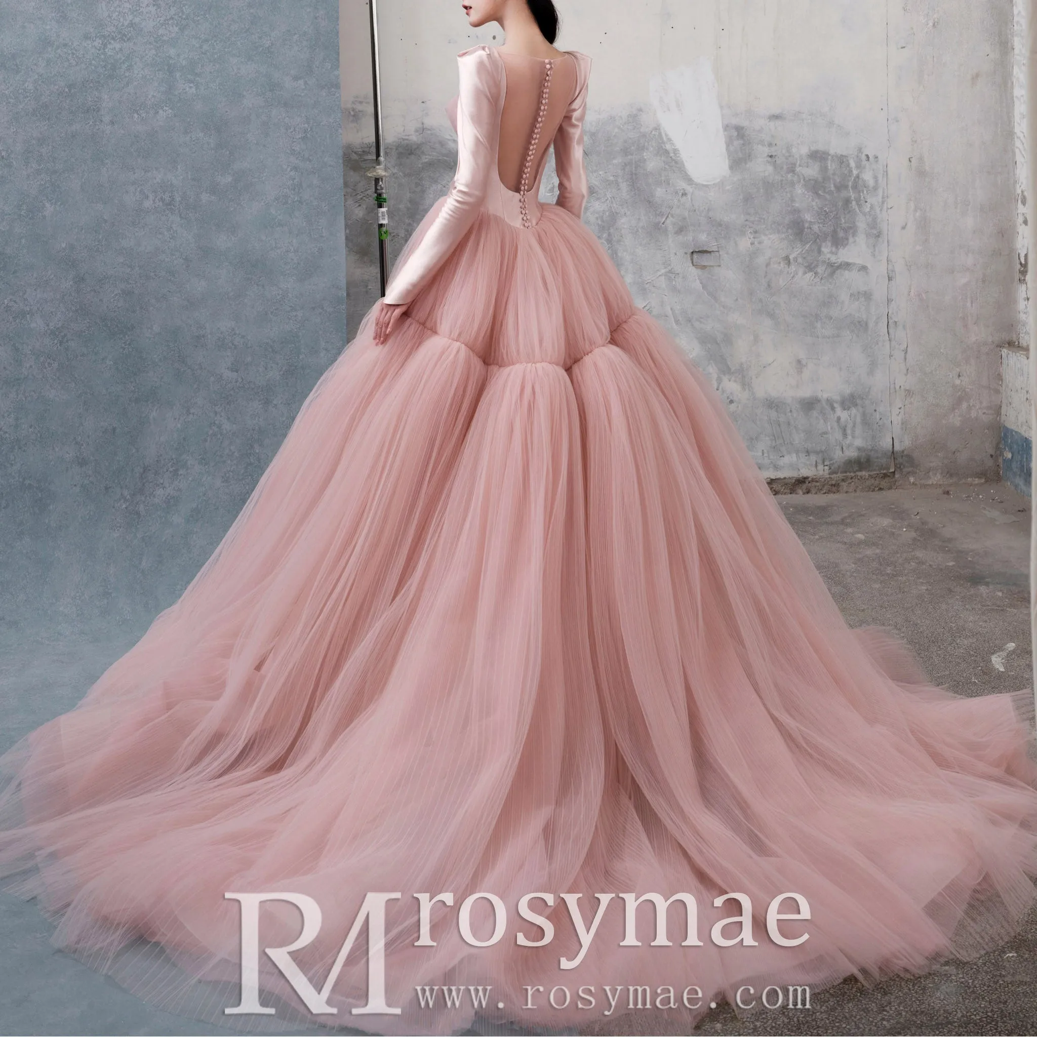 Queen Anne Neckline Formal Dresses and Evening Prom Party Gowns