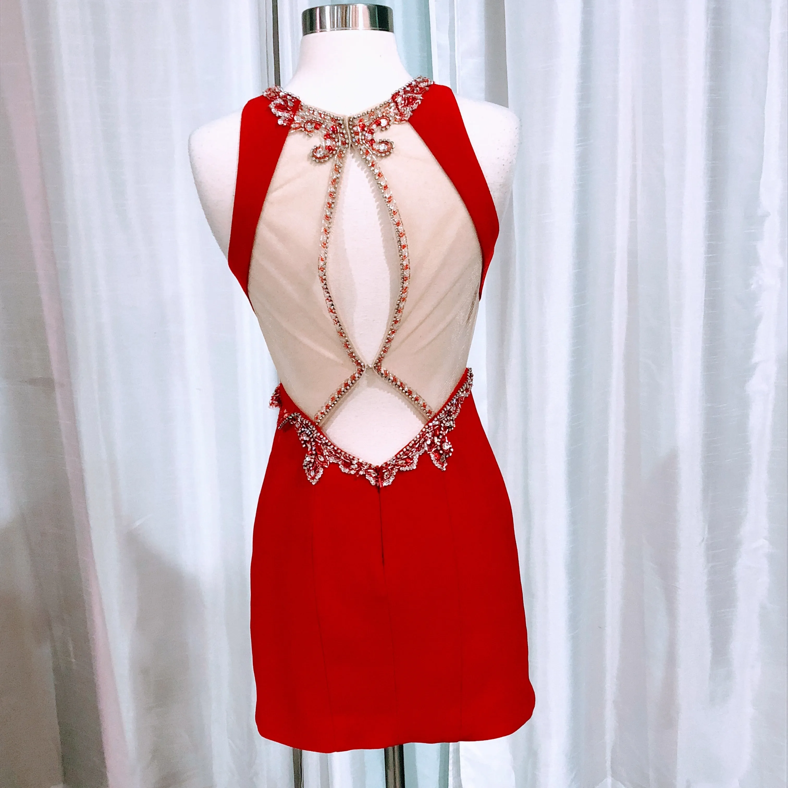 RACHEL ALLAN SHORT SIZE 4