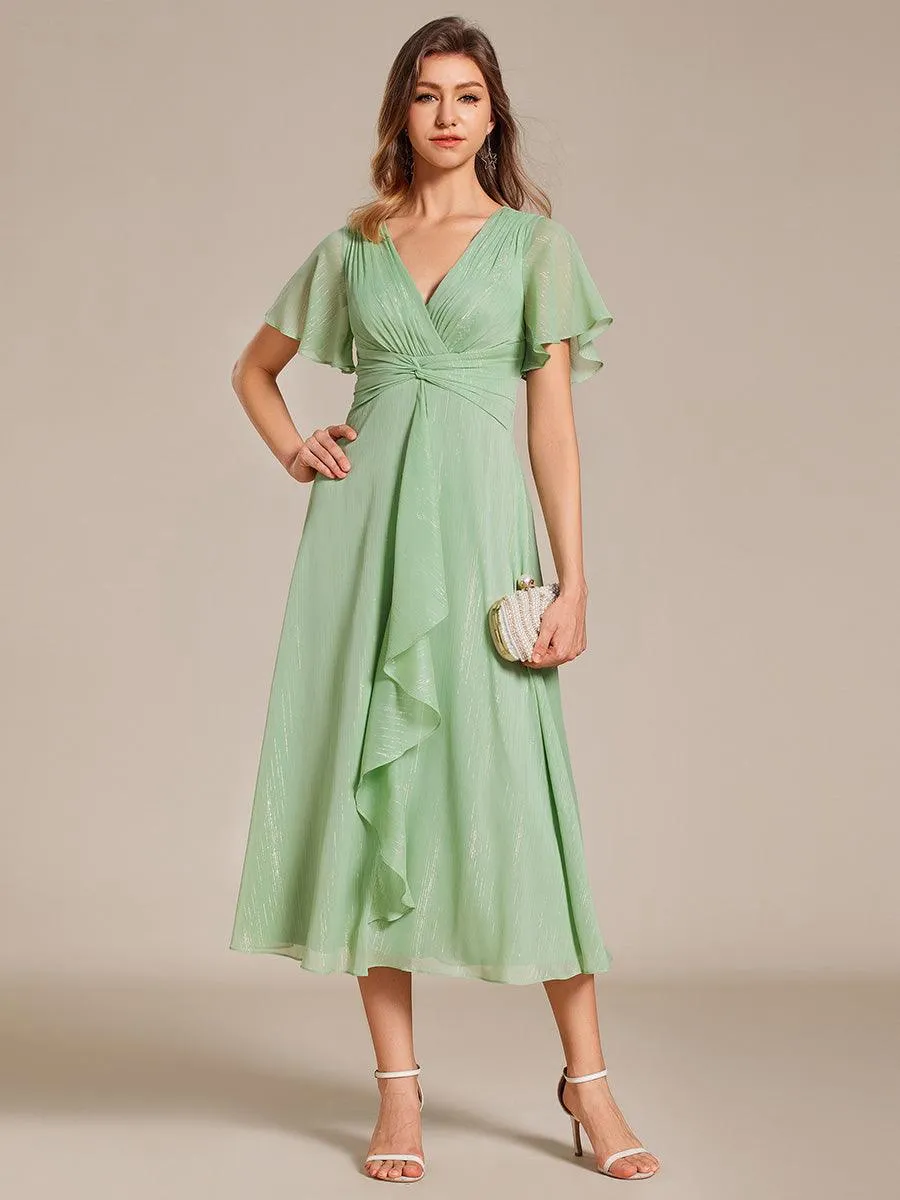 Robe d'invité de mariage mi-longue trapèze à manches courtes et paillettes avec ourlet à volants