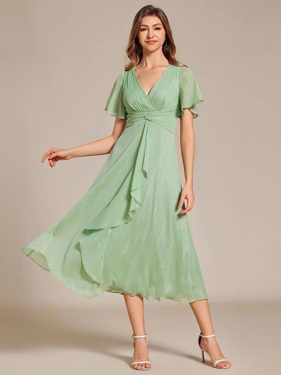 Robe d'invité de mariage mi-longue trapèze à manches courtes et paillettes avec ourlet à volants