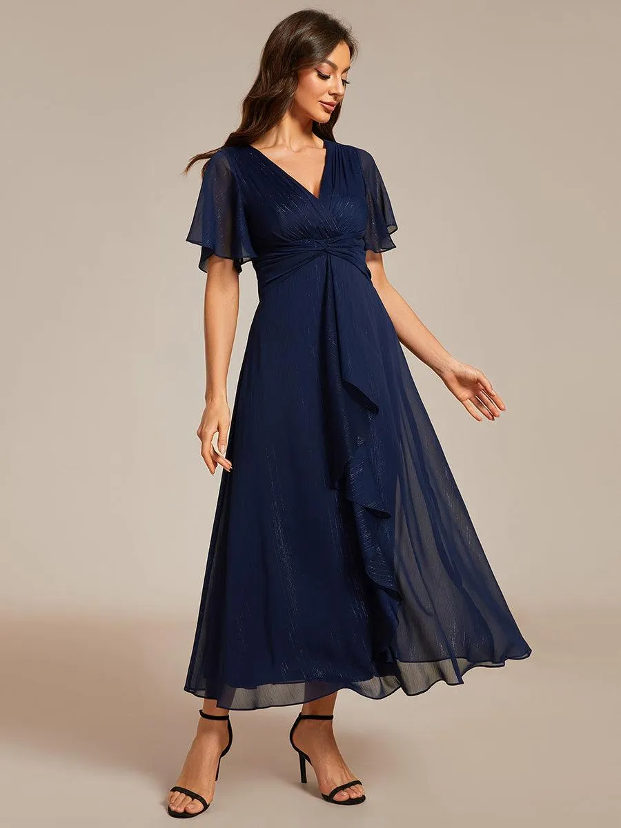 Robe d'invité de mariage mi-longue trapèze à manches courtes et paillettes avec ourlet à volants