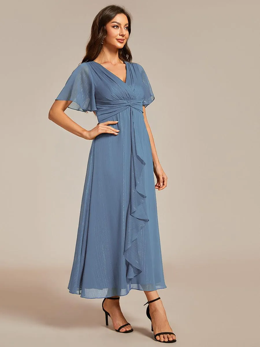 Robe d'invité de mariage mi-longue trapèze à manches courtes et paillettes avec ourlet à volants