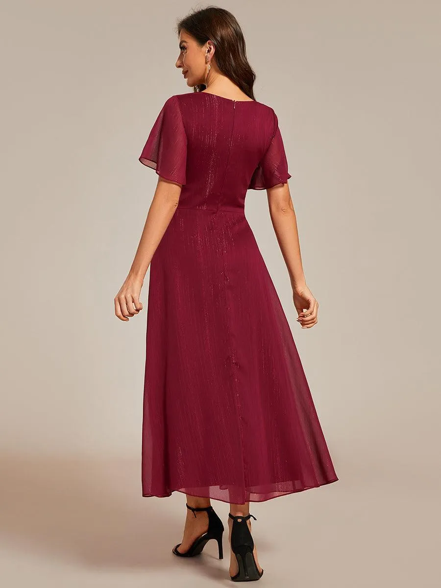Robe d'invité de mariage mi-longue trapèze à manches courtes et paillettes avec ourlet à volants