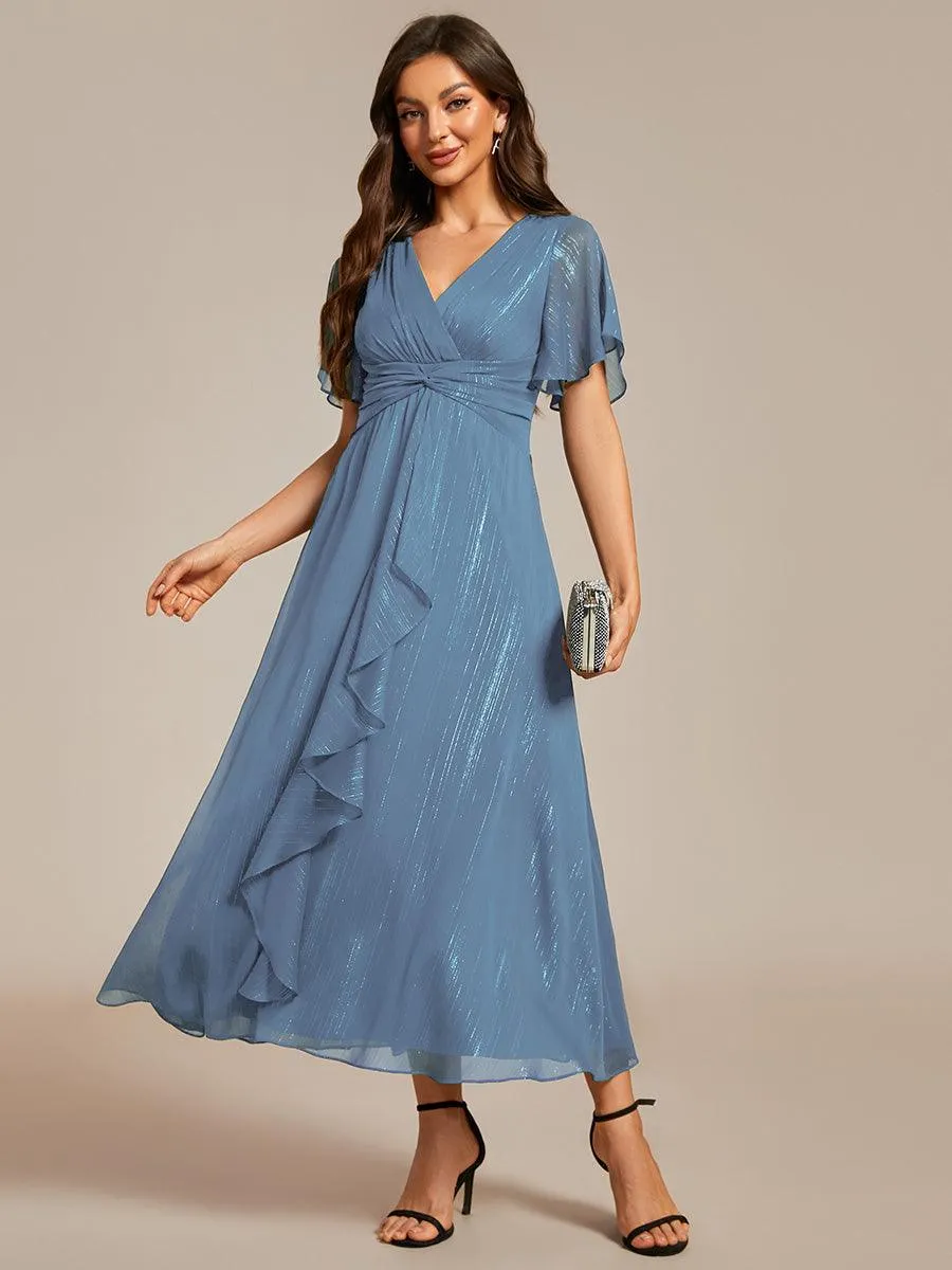 Robe d'invité de mariage mi-longue trapèze à manches courtes et paillettes avec ourlet à volants
