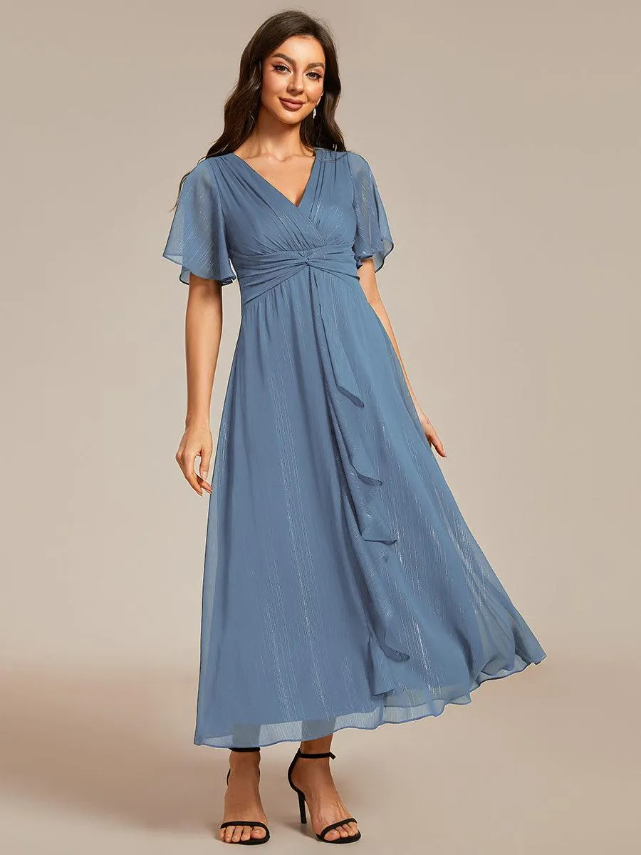 Robe d'invité de mariage mi-longue trapèze à manches courtes et paillettes avec ourlet à volants