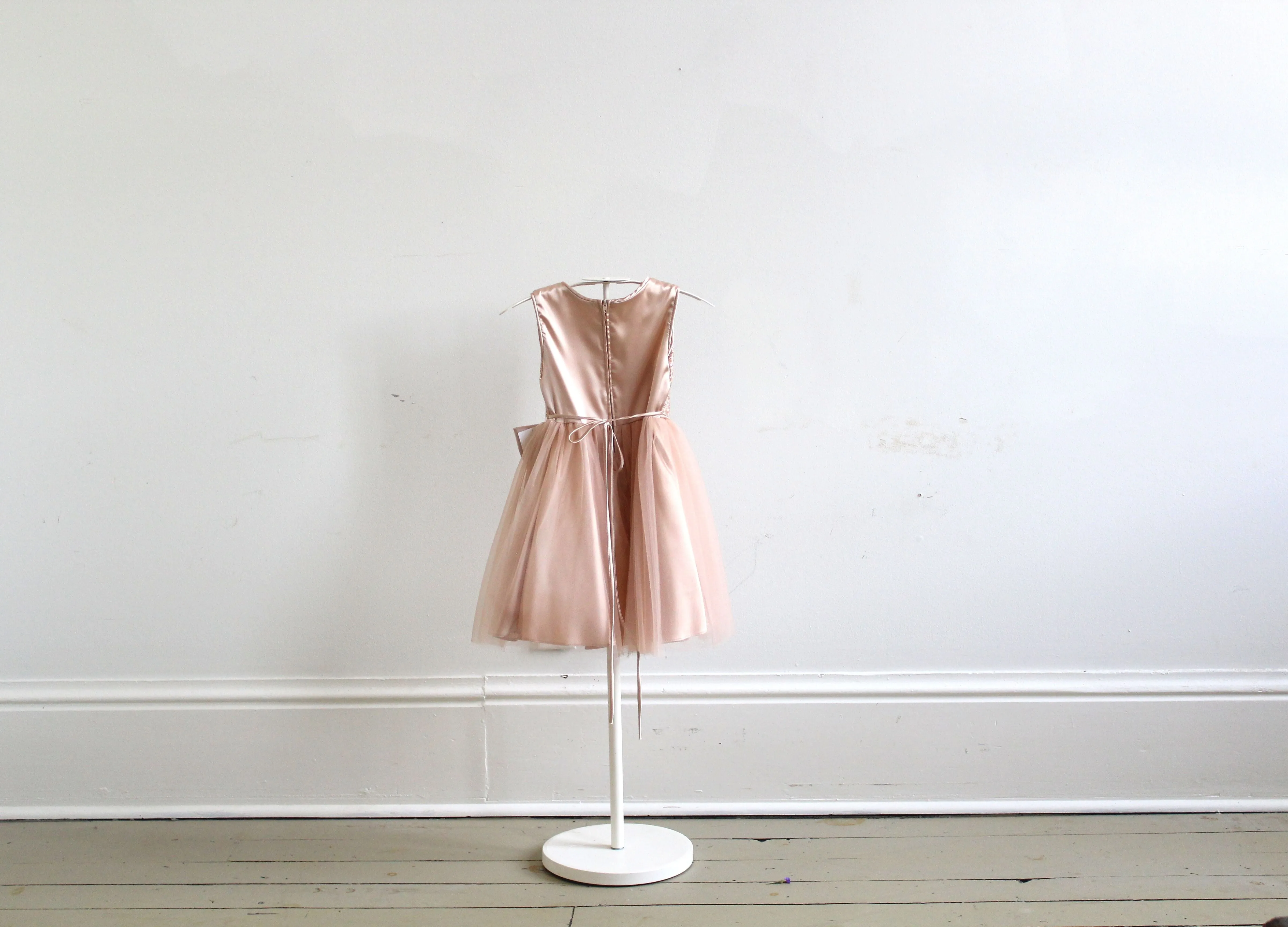 Rose Gold Dress PA268 Size 4