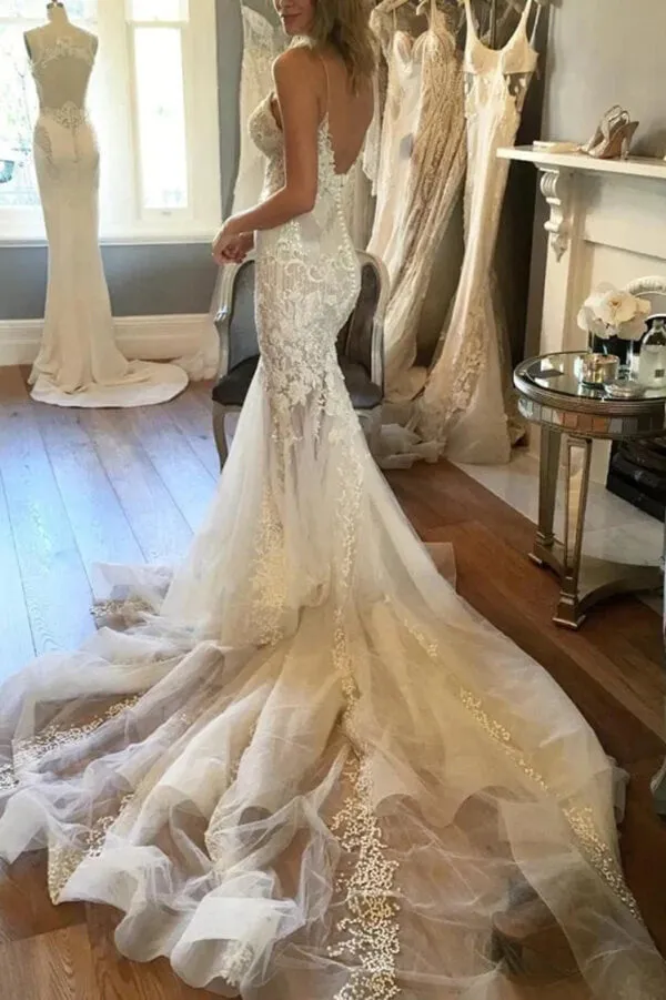 Roycebridal Gorgeous Tulle Mermaid V-neck Wedding Dresses With Lace Appliques, MW1012