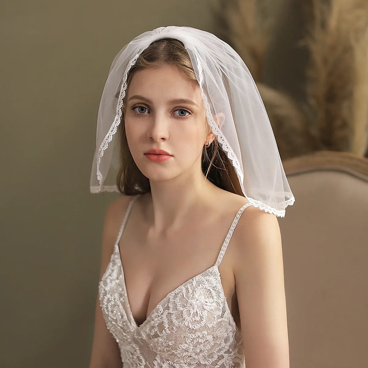 Roycebridal Lacy Short Veil for Bride