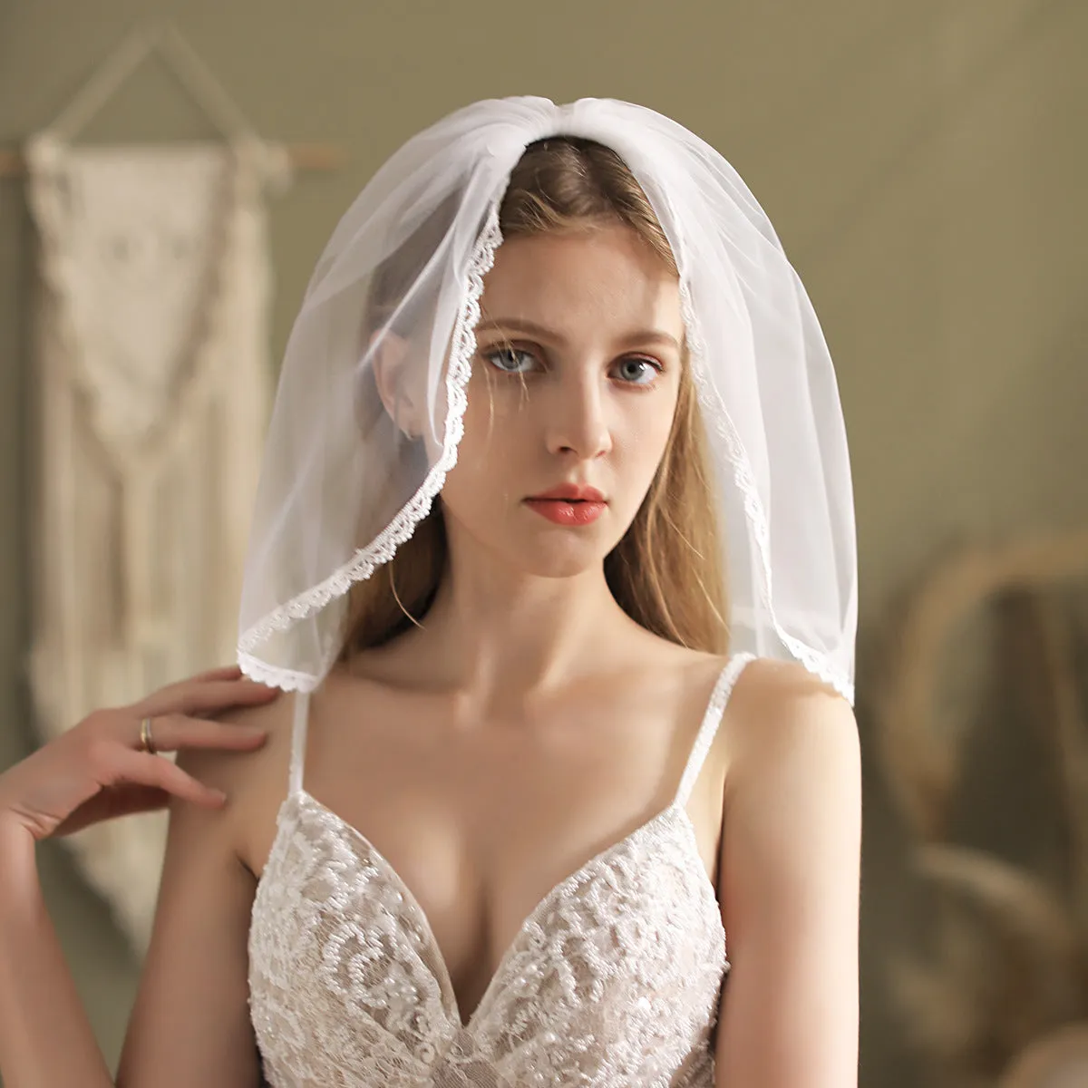 Roycebridal Lacy Short Veil for Bride
