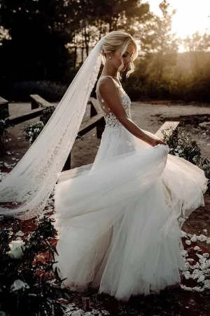 Roycebridal Marvelous Tulle V-neck A-line Wedding Dresses With Flowers Bridal Gowns,MW456