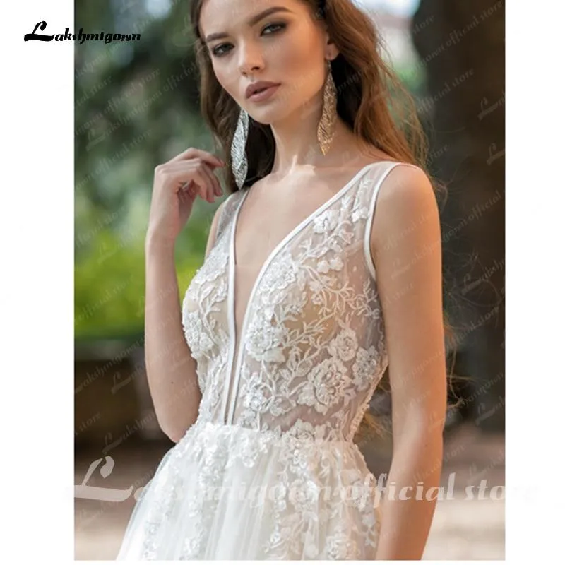 Roycebridal V-Neck  Lace Wedding Dress Applique Sleeveless