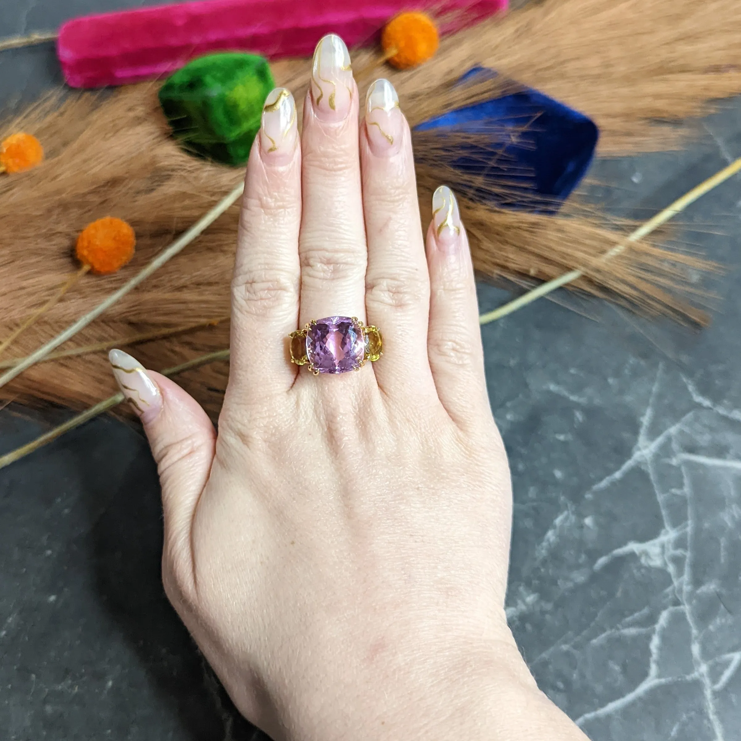 Seaman Schepps Kunzite Topaz 18 Karat Gold Vintage Cocktail Ring