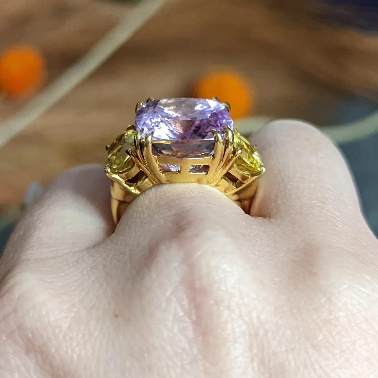 Seaman Schepps Kunzite Topaz 18 Karat Gold Vintage Cocktail Ring