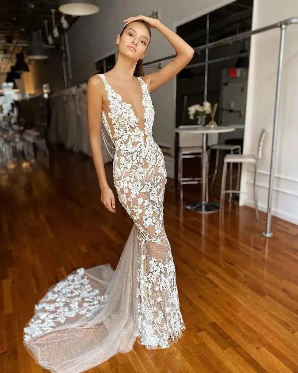 Sexy Lace Mermaid Wedding Dress Plunging V-Neck Boho Bridal Gown Backless Court Train Custom Vestido De Noiva vestido de noiva