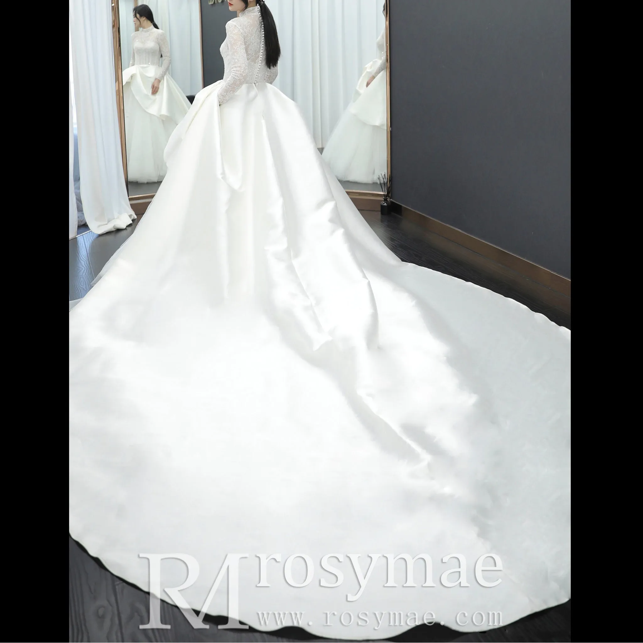 Sheer Long Sleeve O-neck TurtleNeck Muslim Wedding Dresses