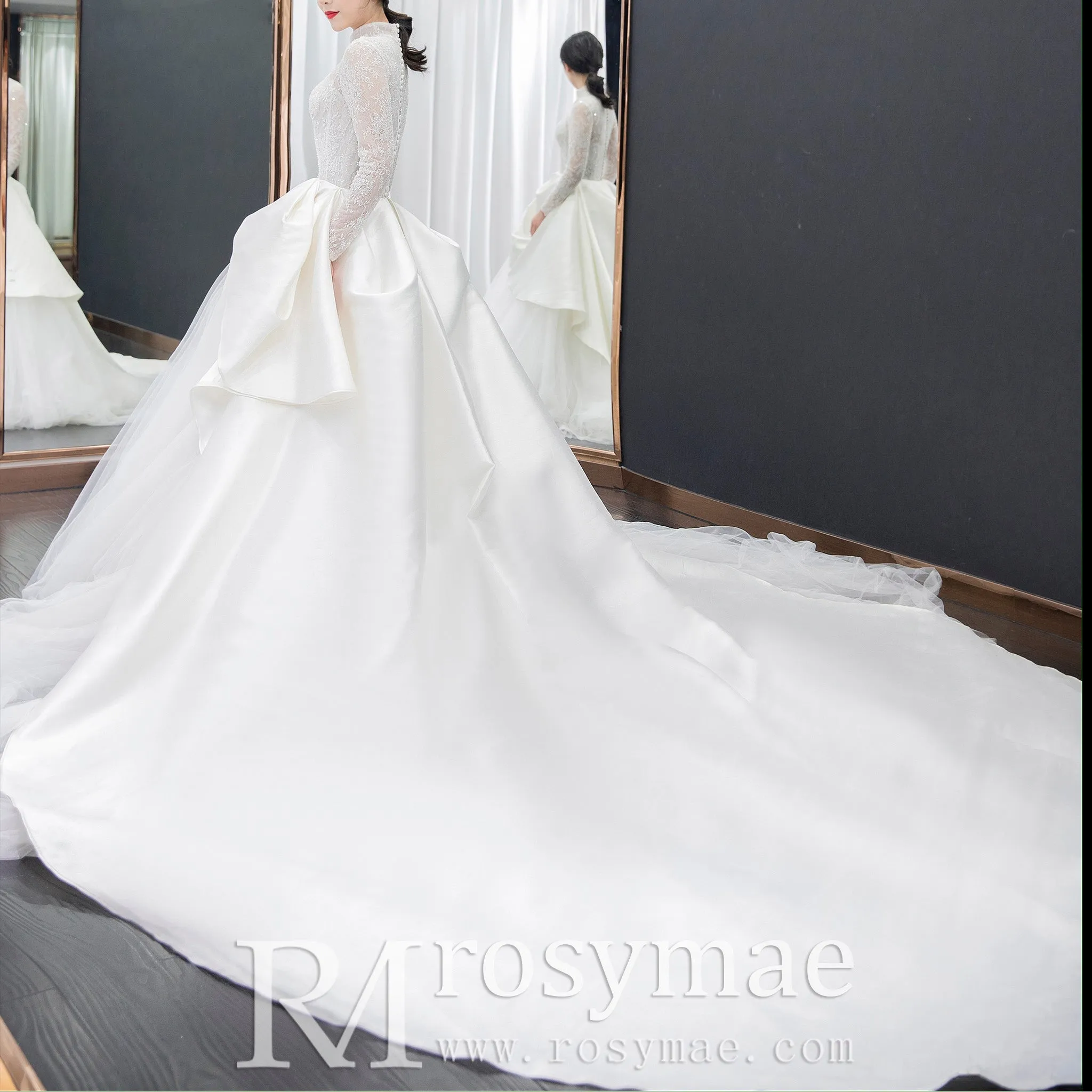 Sheer Long Sleeve O-neck TurtleNeck Muslim Wedding Dresses