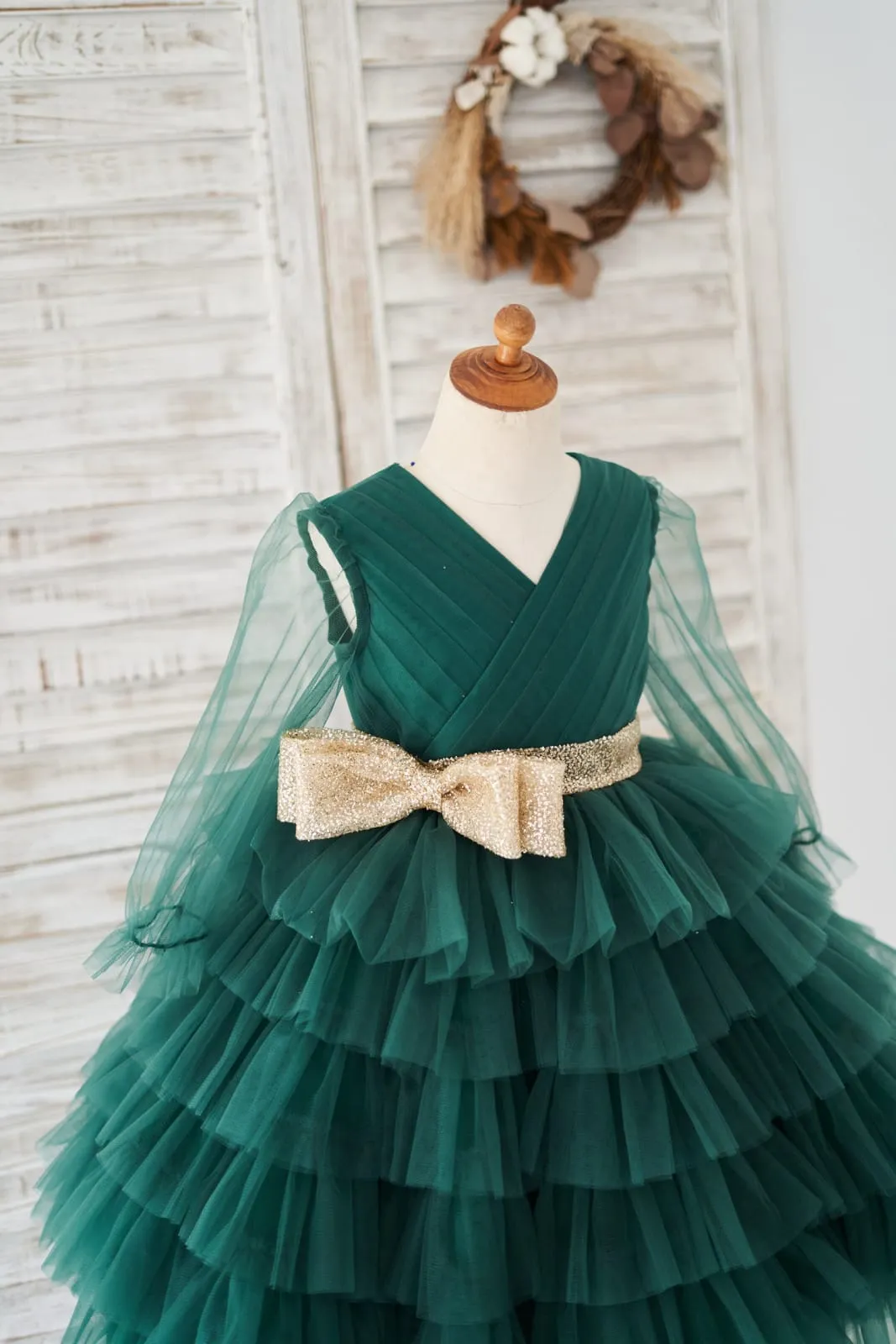 Sheer Long Sleeves Green Tulle Cupcake Wedding Flower Girl Dress Kids Party Dress