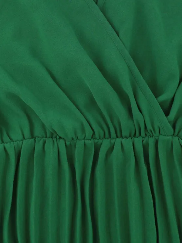 Sleeveless V-neck Midi Dress with Pleated Design and Tie Waist