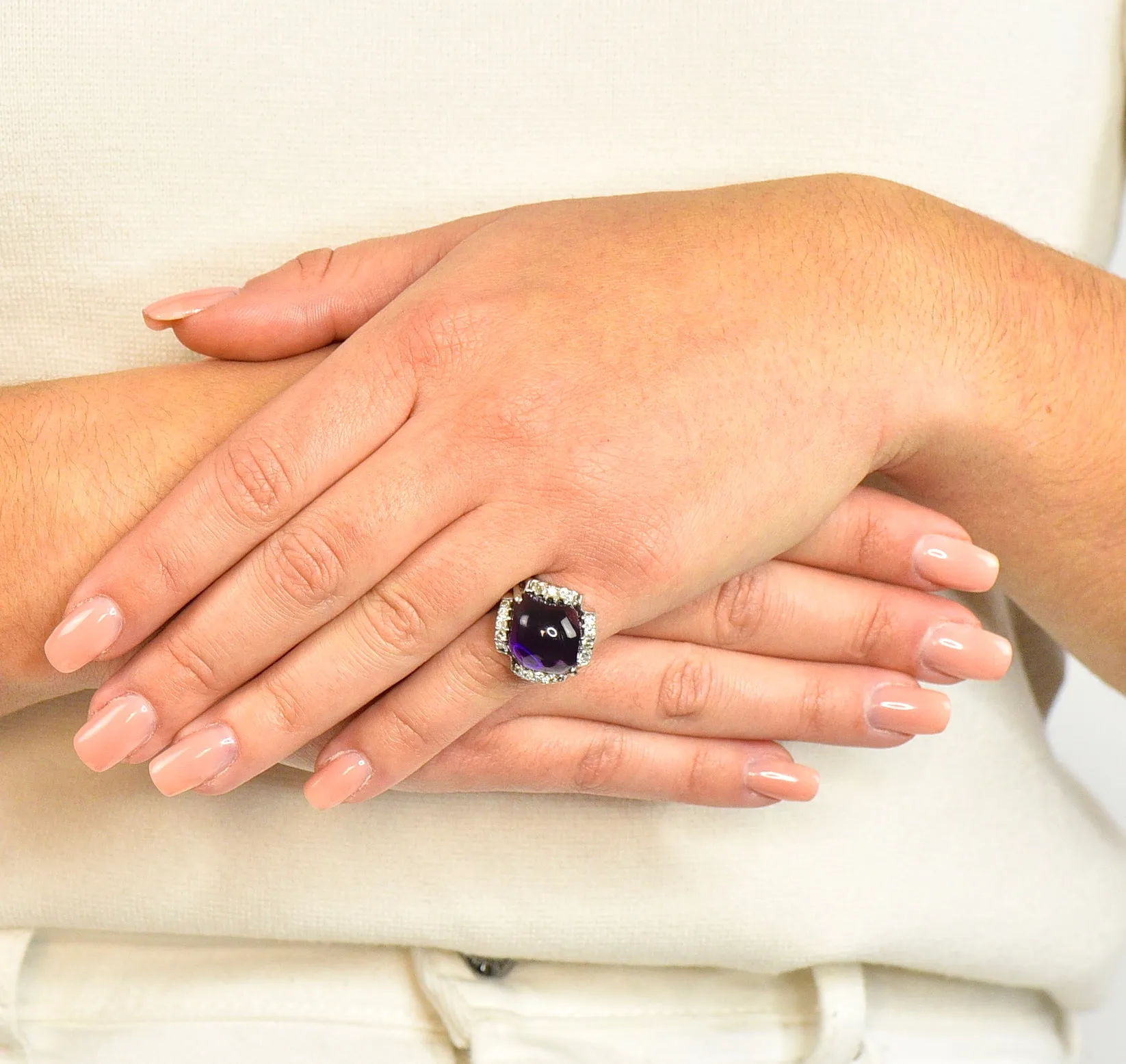 Spritzer & Fuhrmann Vintage Amethyst Diamond 18 Karat White Gold Cocktail Ring
