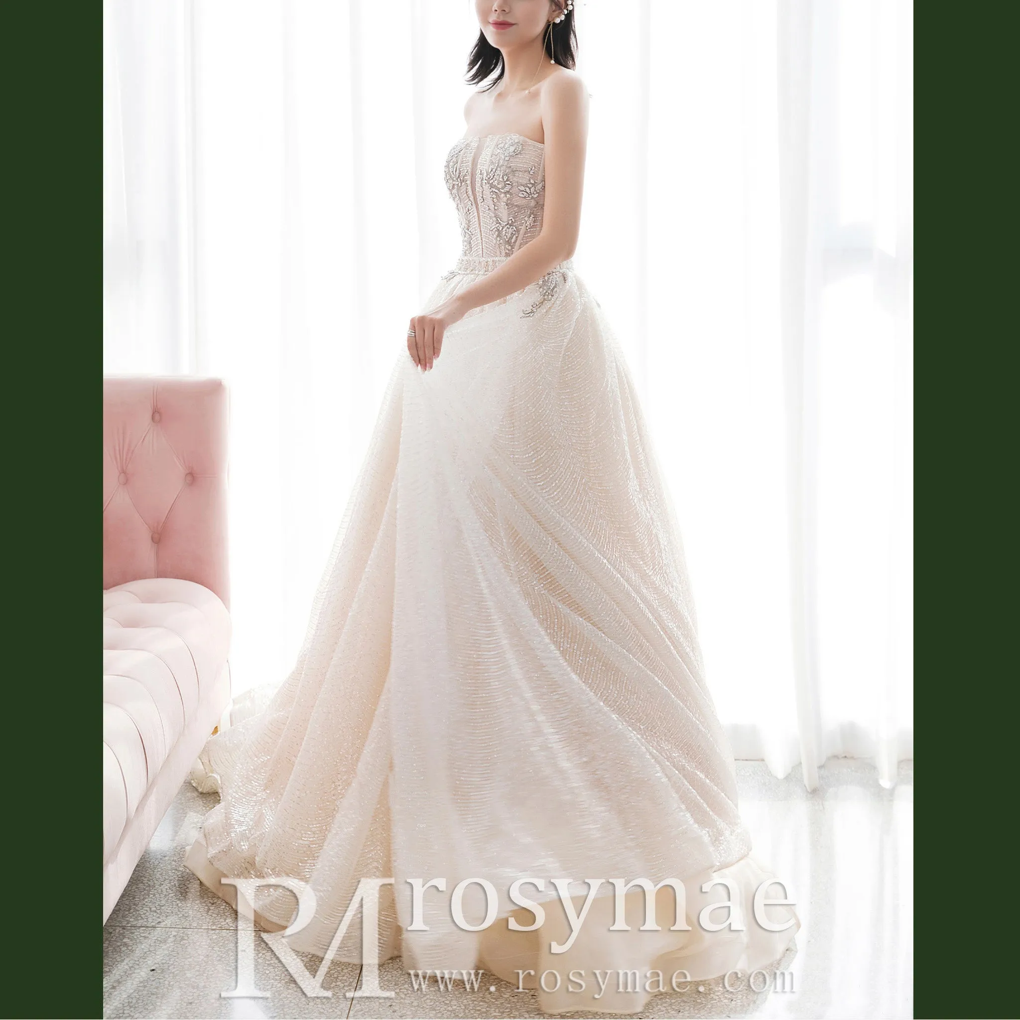 Straight Neck Ballgown Sparkly Wedding Dress with Plunging
