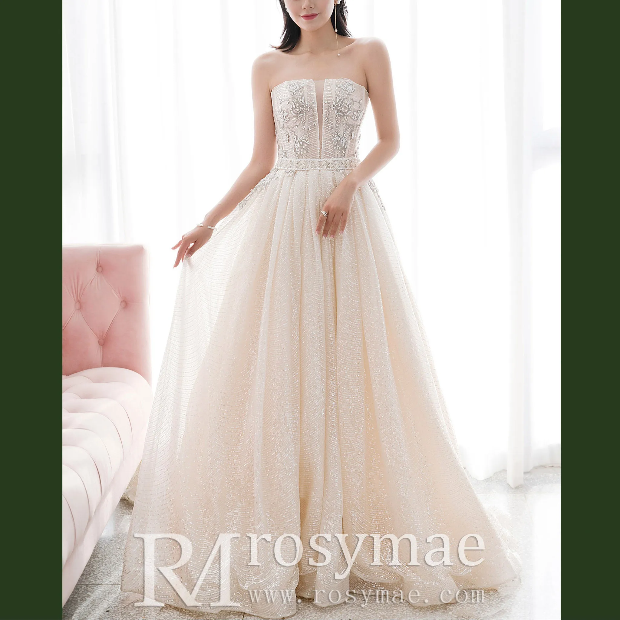 Straight Neck Ballgown Sparkly Wedding Dress with Plunging