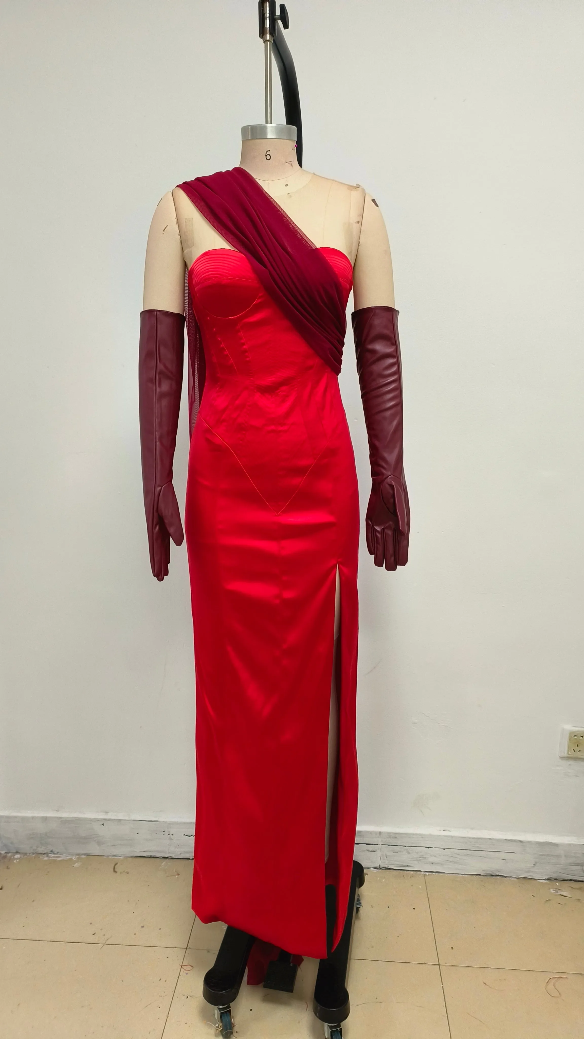 Strapless High Slit Gown With Gloves