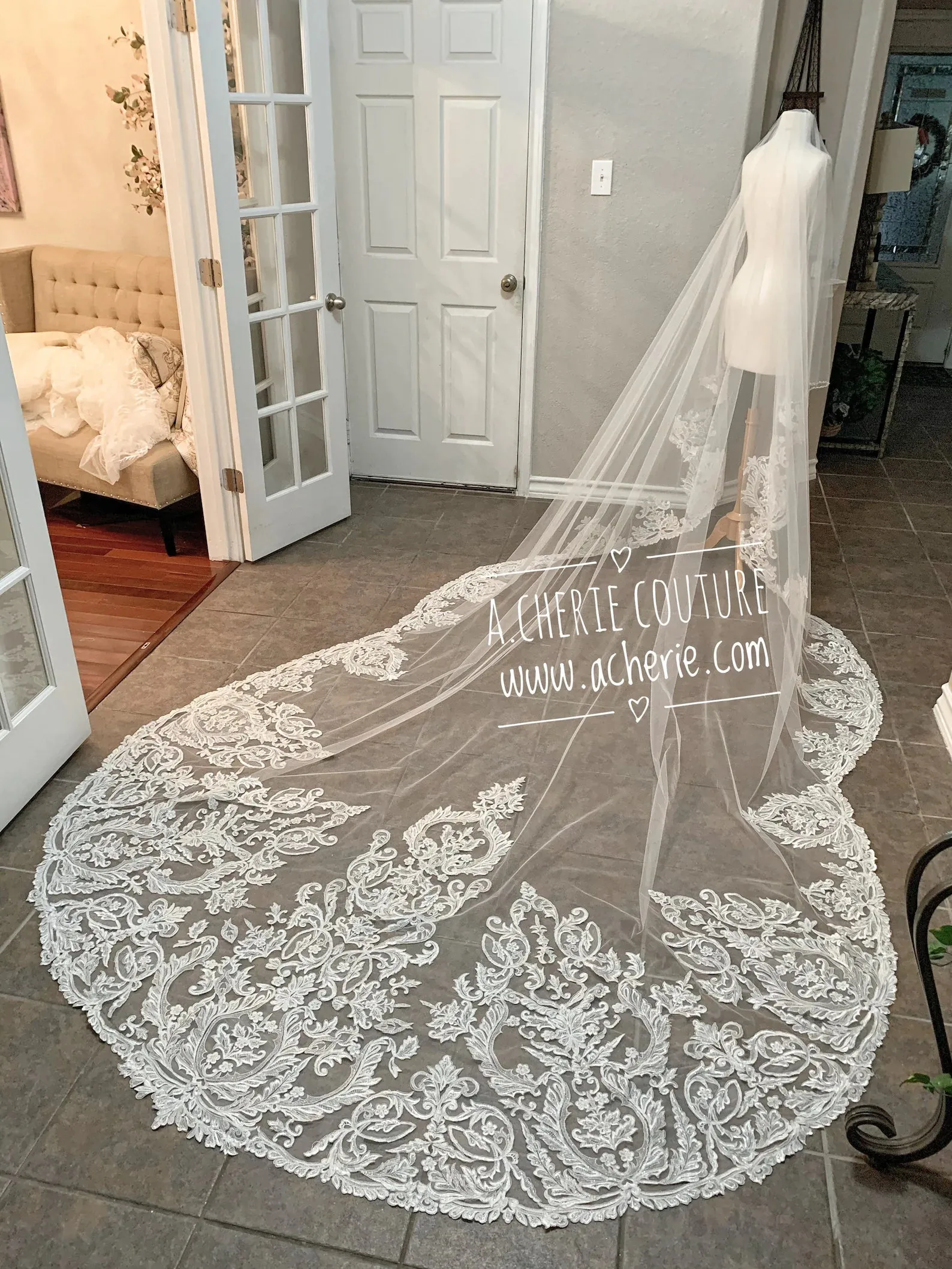 Style CV23 Scallop Lace with Beading Cathedral Veil