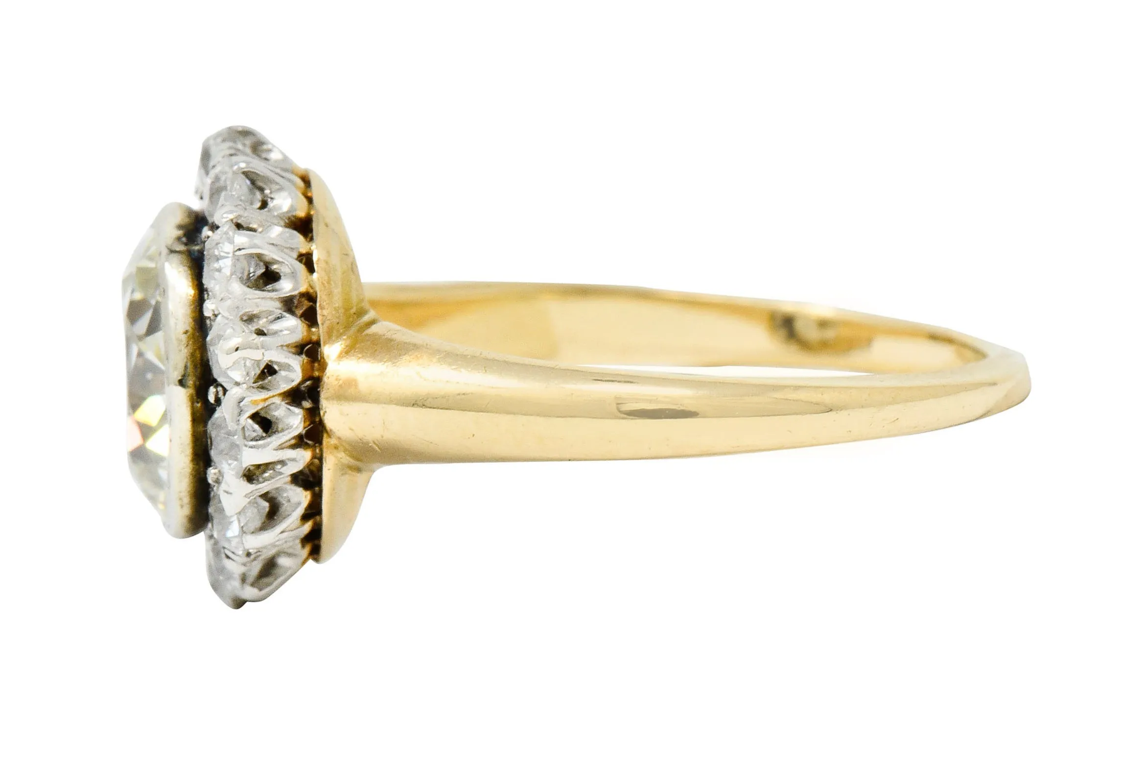Superb Edwardian 2.61 CTW Diamond Platinum-Topped 14 Karat Gold Cluster Engagement Ring GIA