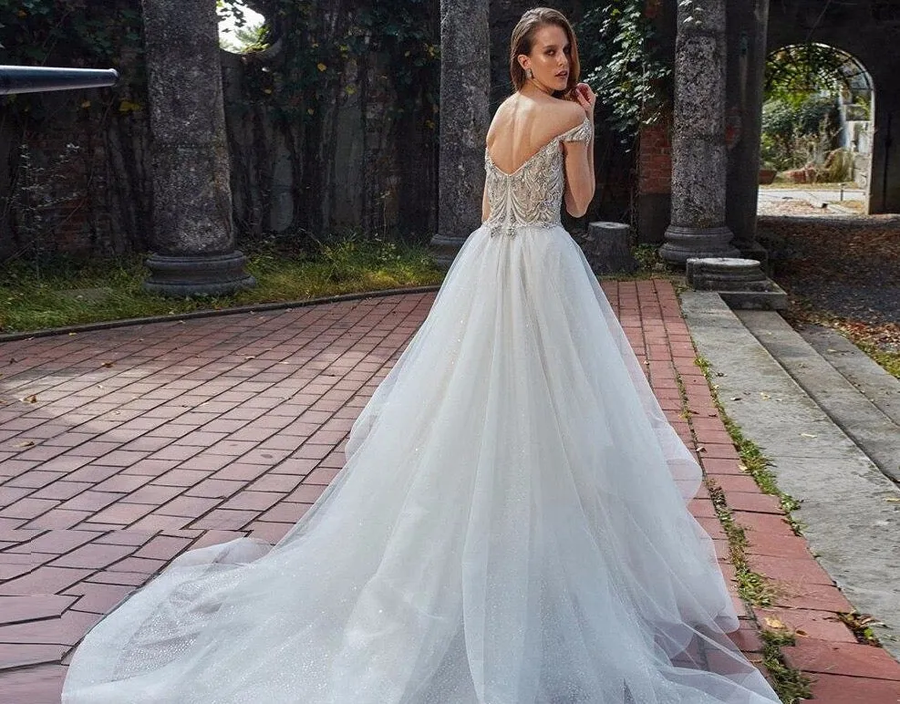 Sweetheart Neck Zipper Up Short Sleeve Princess Bridal Dresses