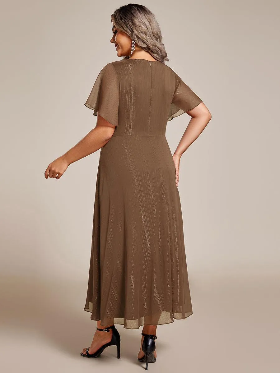 Taille personnalisée Robe d'invité de mariage mi-longue trapèze à manches courtes et paillettes de grande taille avec ourlet à volants