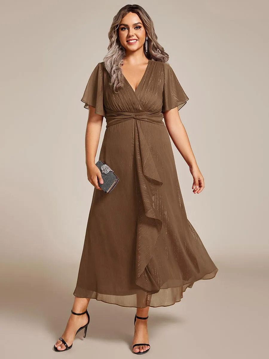Taille personnalisée Robe d'invité de mariage mi-longue trapèze à manches courtes et paillettes de grande taille avec ourlet à volants