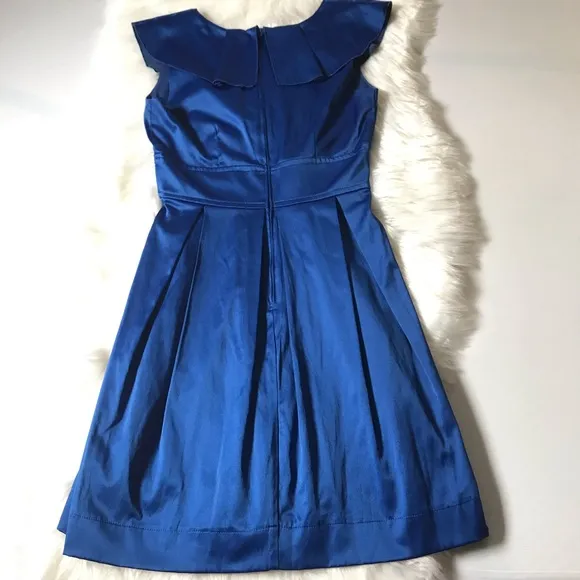 Teeze Me Sleeveless Pleated V Collar Dress in Blue