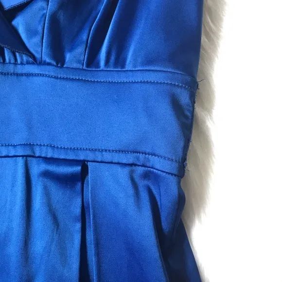 Teeze Me Sleeveless Pleated V Collar Dress in Blue