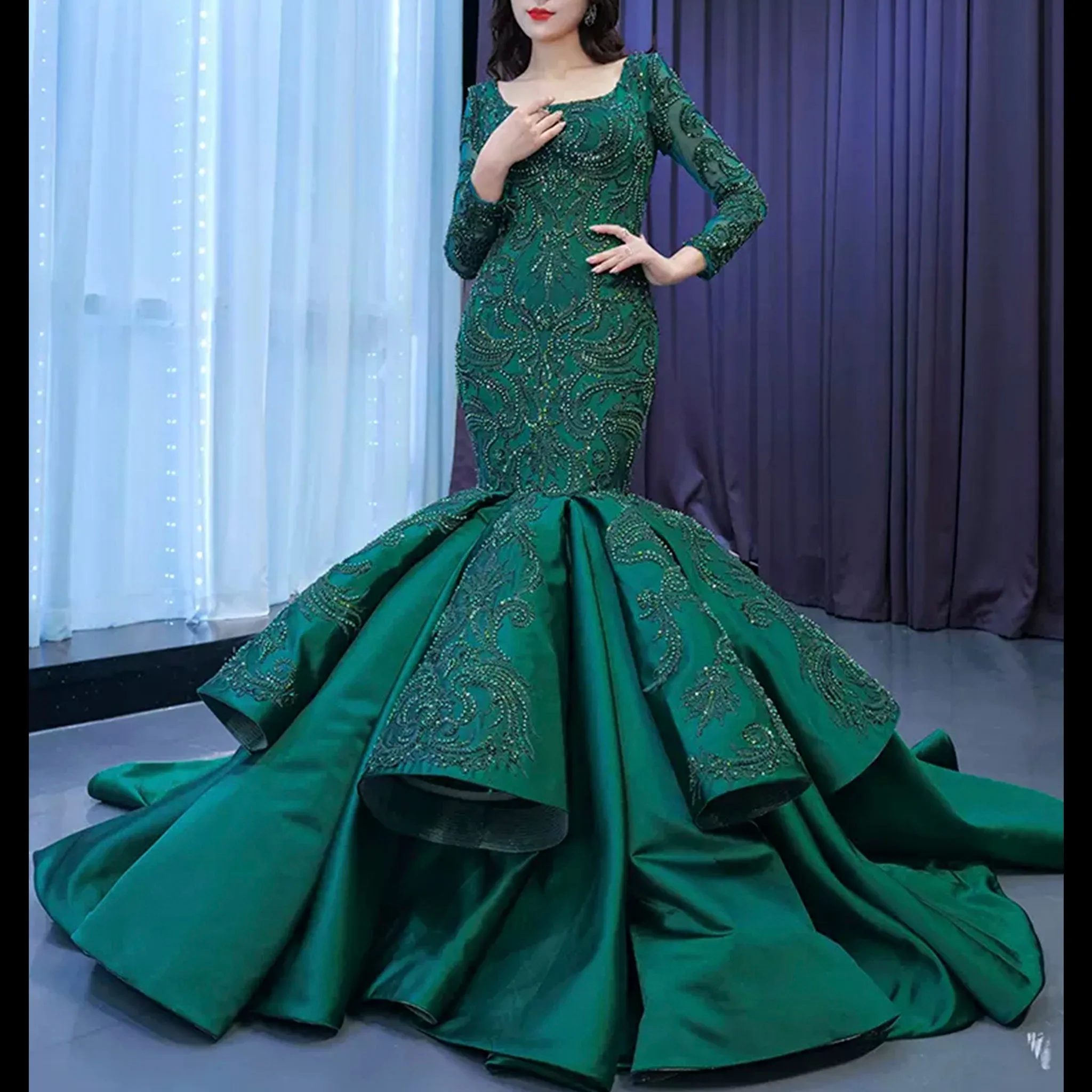 Trumpet Evening Dress Long Sleeve Wedding Dress with Square Neck