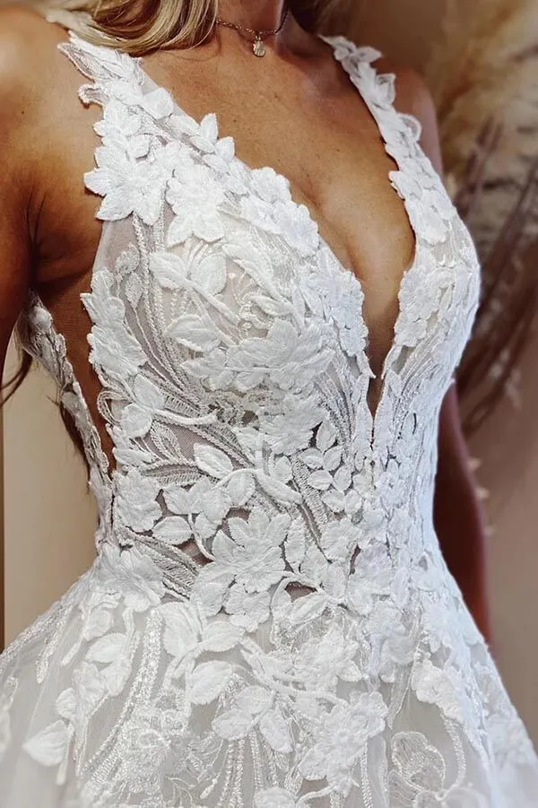 Tulle Ball Gown V-neck Lace Appliques Wedding Dresses, Bridal Gown, MW876