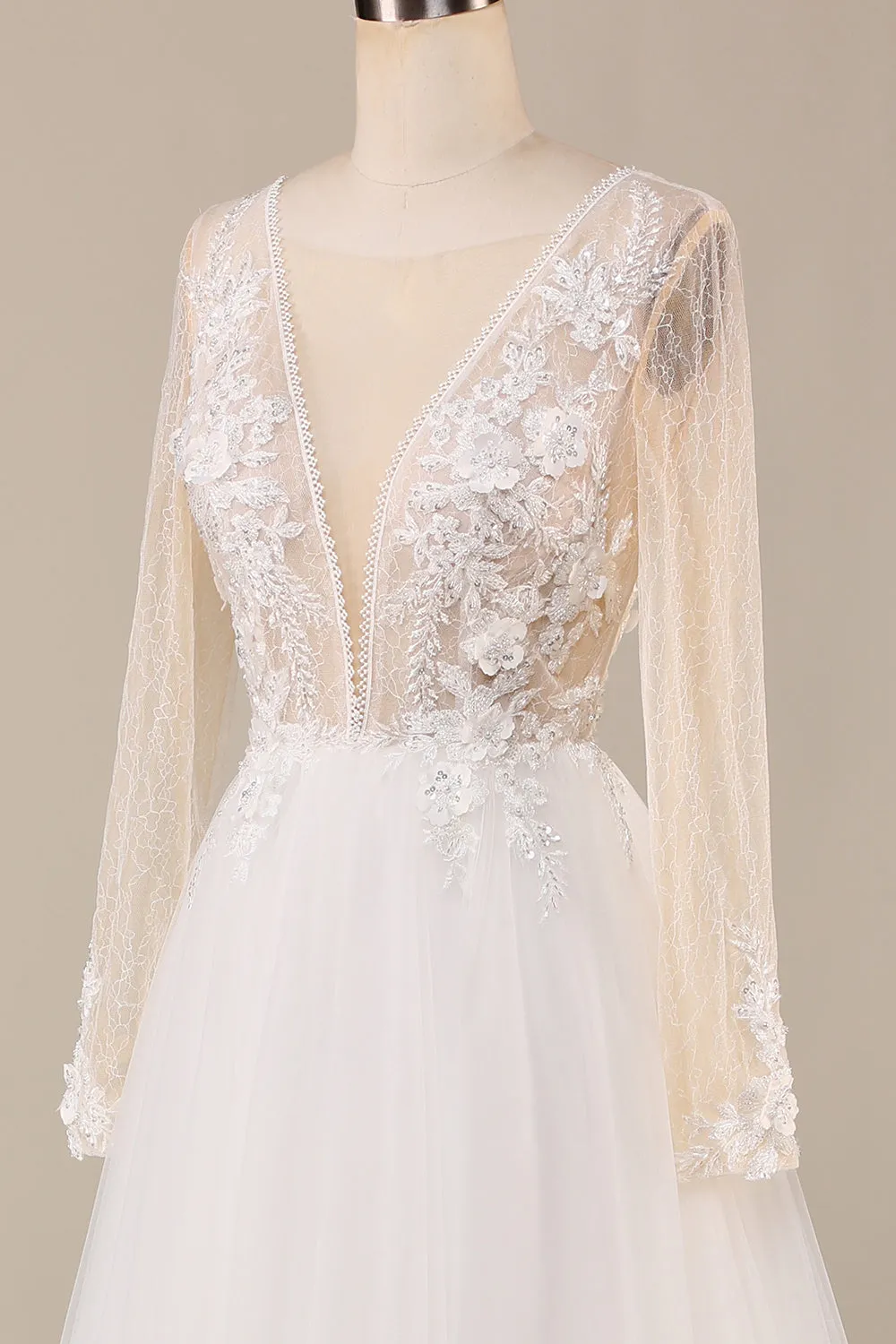 Tulle Ivory Long Sleeves Wedding Dress with Lace