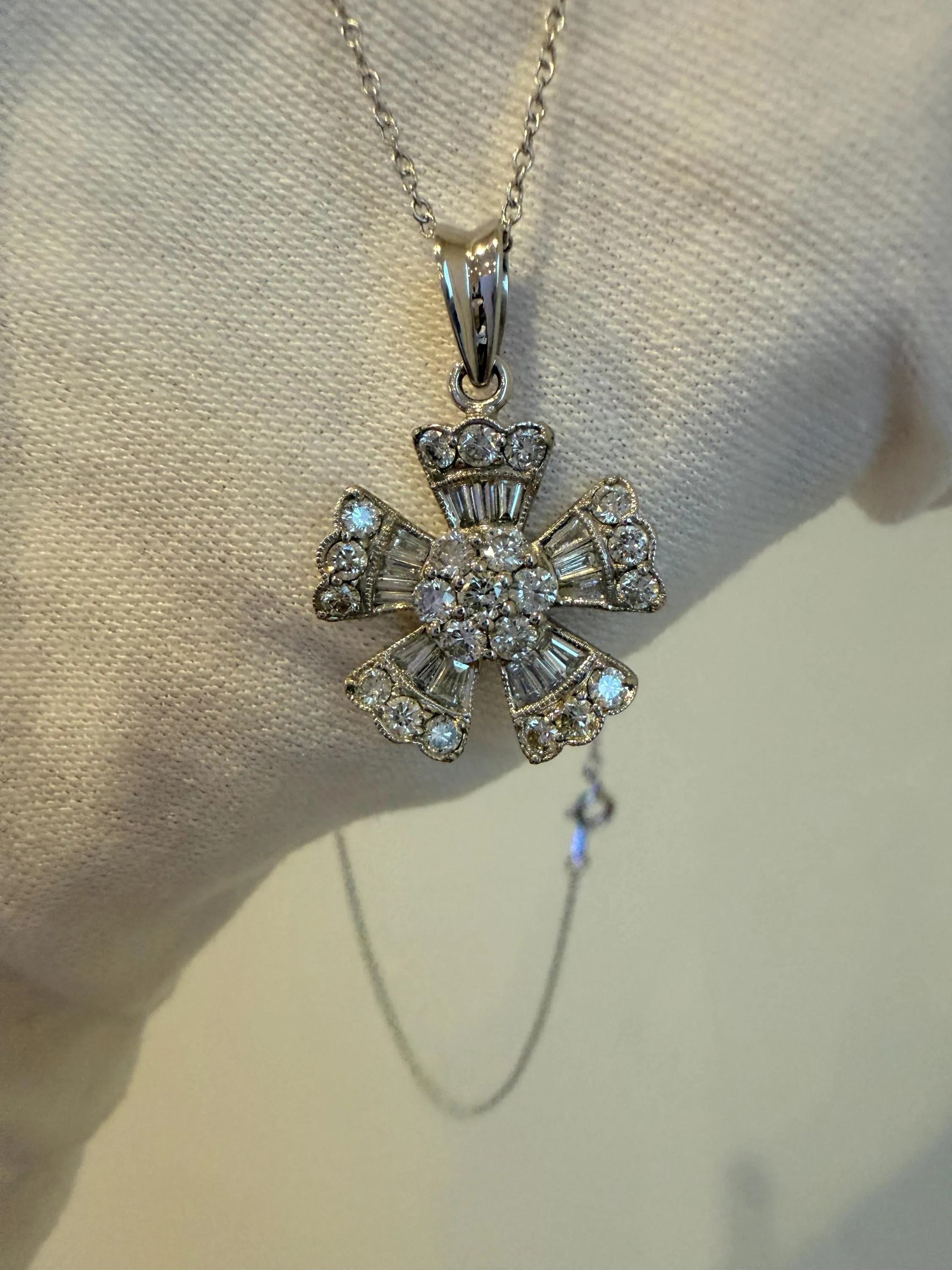 Vintage Floral 18K White Gold Diamond Cluster Pendant.